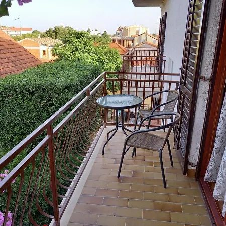 Danica Apartman