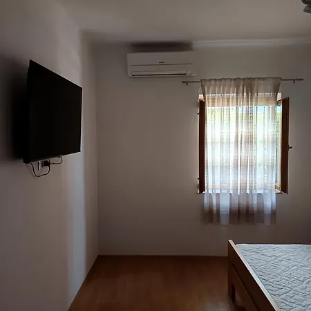 Apartment Danica *