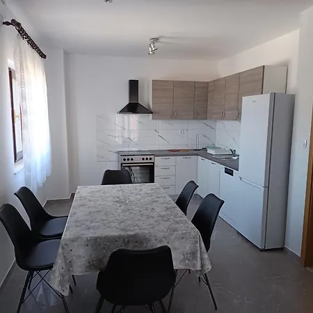 Danica * Biograd Na Moru