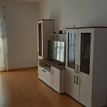 Danica Apartman *