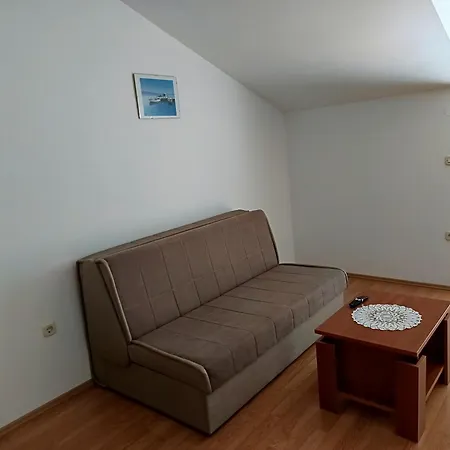 Danica Apartment