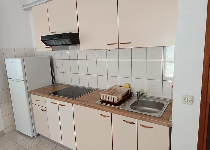 Danica Apartman Biograd Na Moru